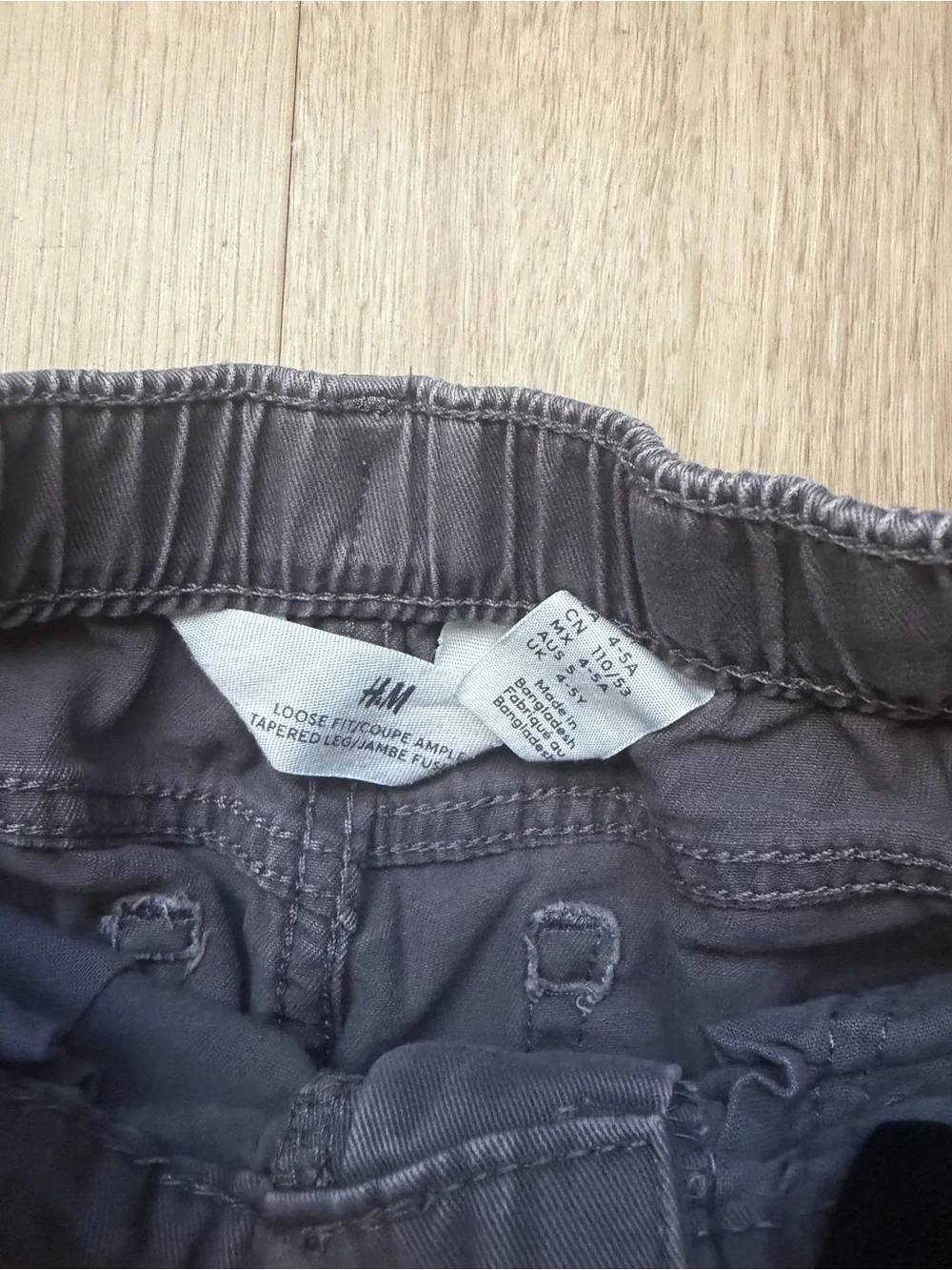 H&M Men's Relaxed Elastic Waist Grey Jeans